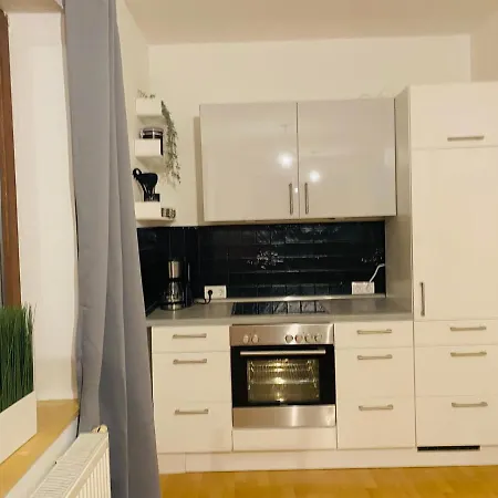 Prázdninový dům Ganzes Haus, 80qm, Parkplatz, 6 Personen, 3 Schlafzimmer, Wlan *
