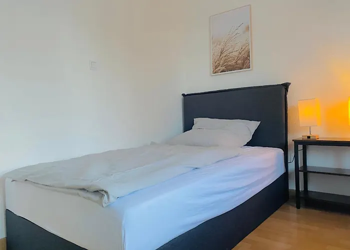 度假居 Ganzes Haus, 80qm, Parkplatz, 6 Personen, 3 Schlafzimmer, Wlan