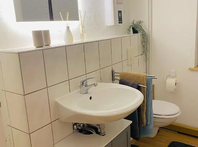 Ganzes Haus, 80qm, Parkplatz, 6 Personen, 3 Schlafzimmer, Wlan
